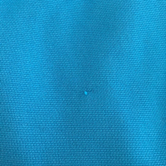 Under Armour hoodie size MD - Picture 2 of 3